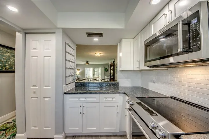 7050 Nantucket Cir 1, North Fort Myers, Florida 33917