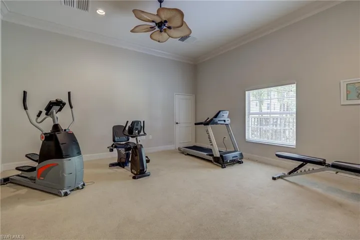10050 Lake Cove Dr # 202, Fort Myers, Florida 33908