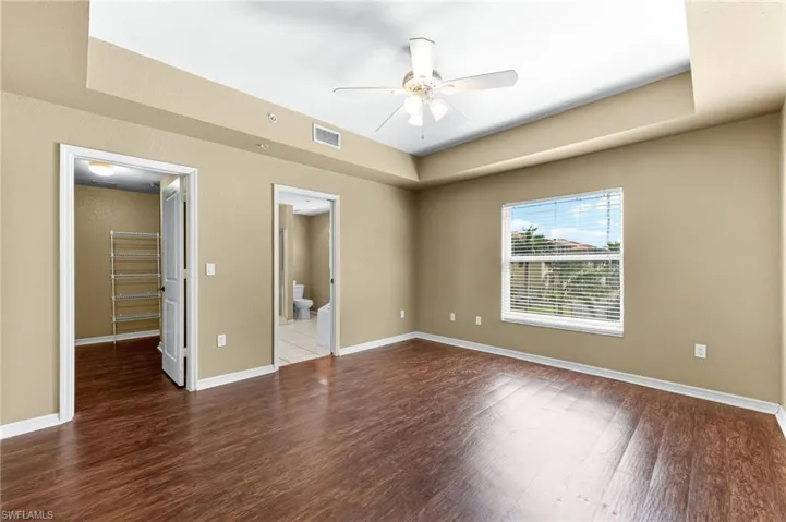10050 Lake Cove Dr # 202, Fort Myers, Florida 33908
