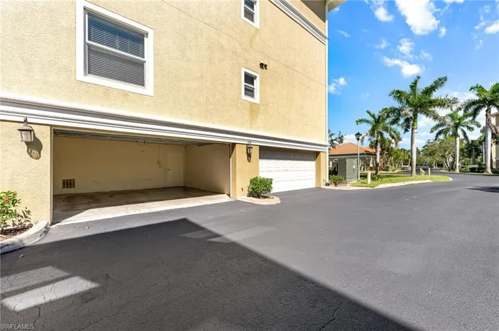 10050 Lake Cove Dr # 202, Fort Myers, Florida 33908