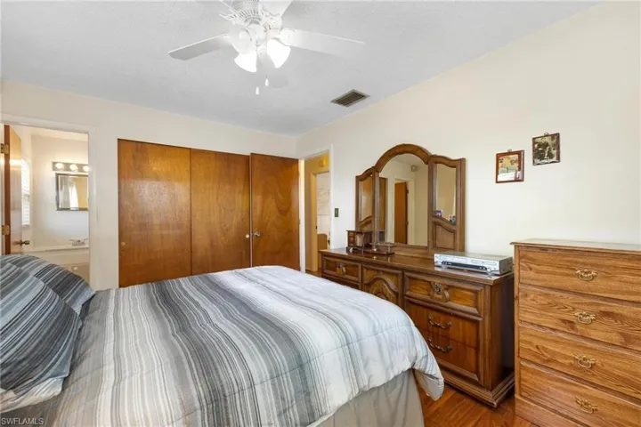 241  Donna  LN, North Fort Myers, FL 33917