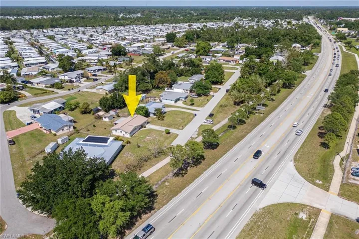 241  Donna  LN, North Fort Myers, FL 33917