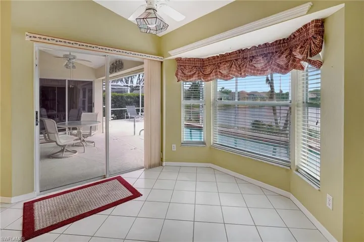3719  Kent  DR, Naples, FL 34112