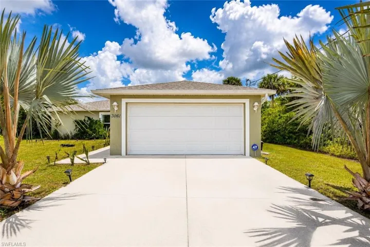 3061 NW Beechwood  CIR, Labelle, FL 33935