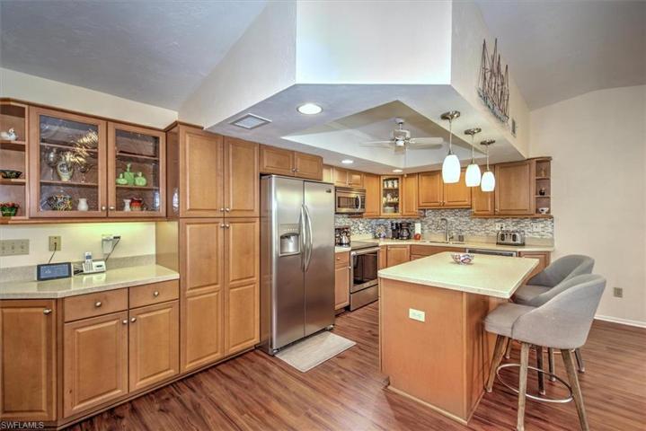 19930  Lake Vista  CIR, LEHIGH ACRES, FL 33936