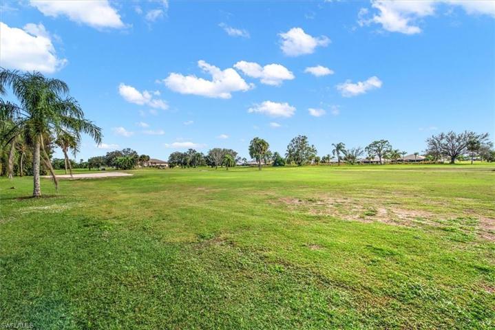 19930  Lake Vista  CIR, LEHIGH ACRES, FL 33936