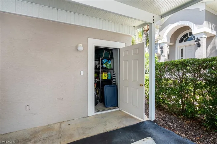 10125 Colonial Country Club Blvd 1701, Fort Myers, Florida 33913