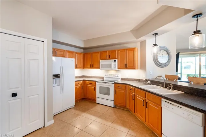 10125 Colonial Country Club Blvd 1701, Fort Myers, Florida 33913