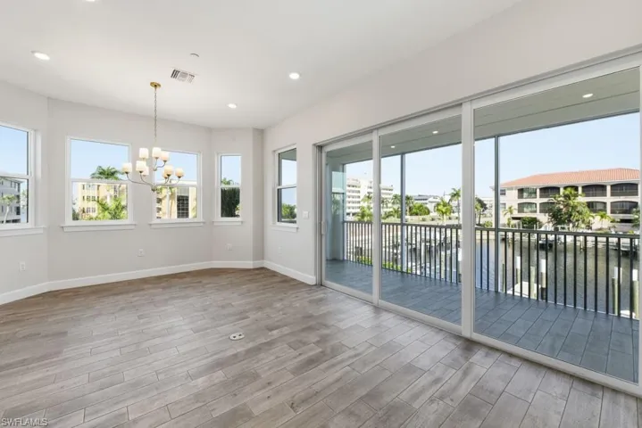 1623 Seahaven Unit 301 ~ Ready Now