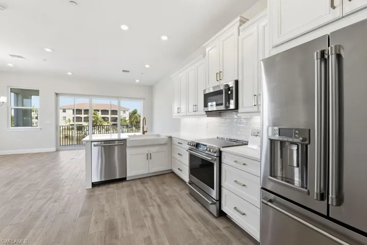 1623 Seahaven Unit 301 ~ Ready Now