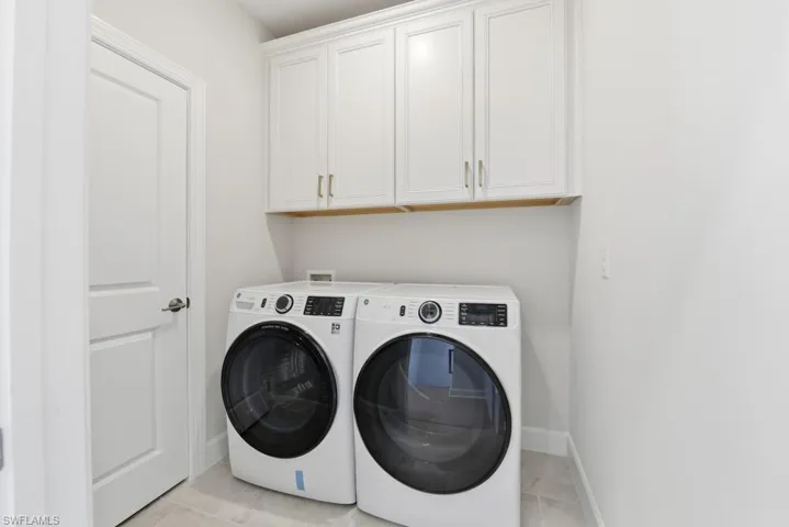 1623 Seahaven Unit 301 ~ Ready Now