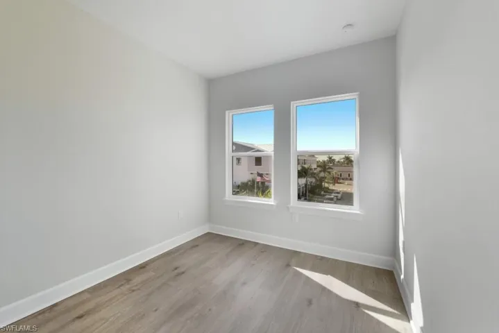 1623 Seahaven Unit 301 ~ Ready Now