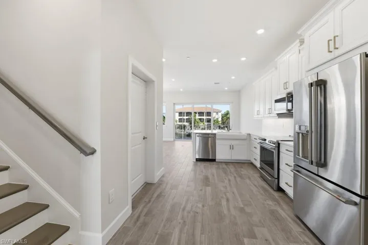 1623 Seahaven Unit 301 ~ Ready Now