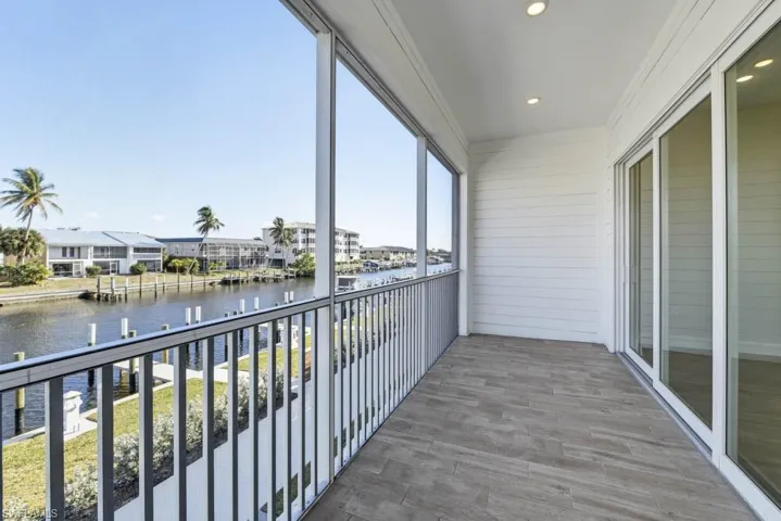 1623 Seahaven Unit 301 ~ Ready Now
