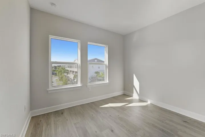 1623 Seahaven Unit 301 ~ Ready Now