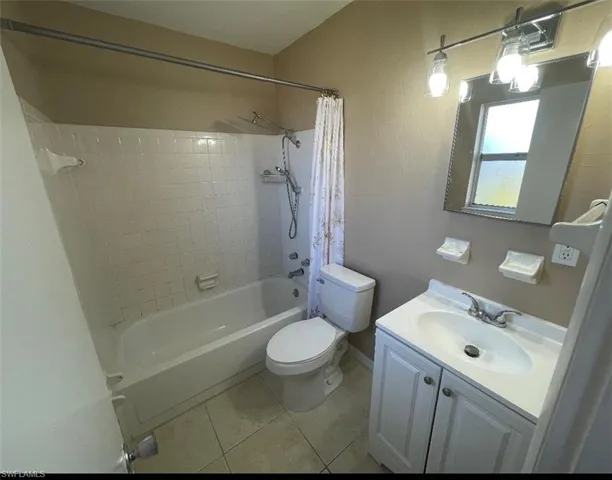 129 Stetson St, Lehigh Acres, Florida 33936