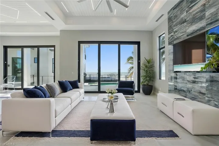 virtual staging