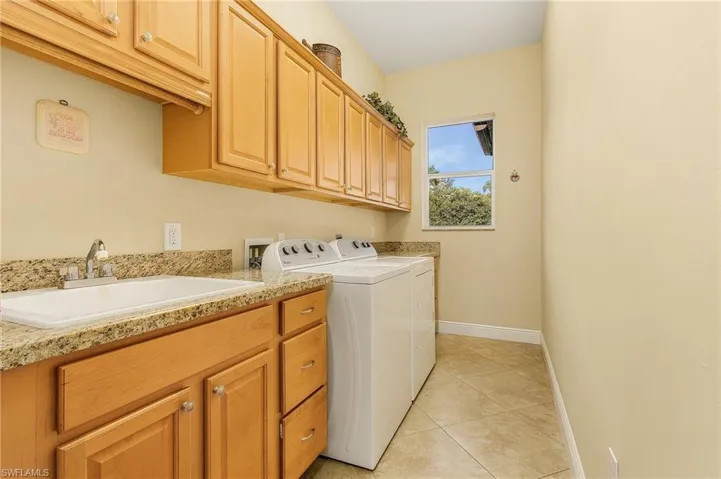Spacious Utility Room