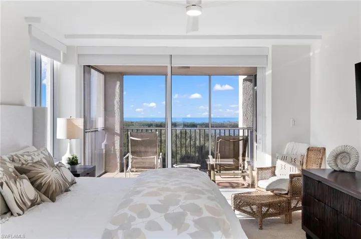 6849  GRENADIER  BLVD, Naples, FL 34108