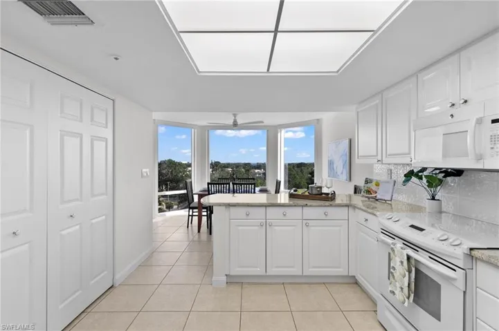 6849  GRENADIER  BLVD, Naples, FL 34108