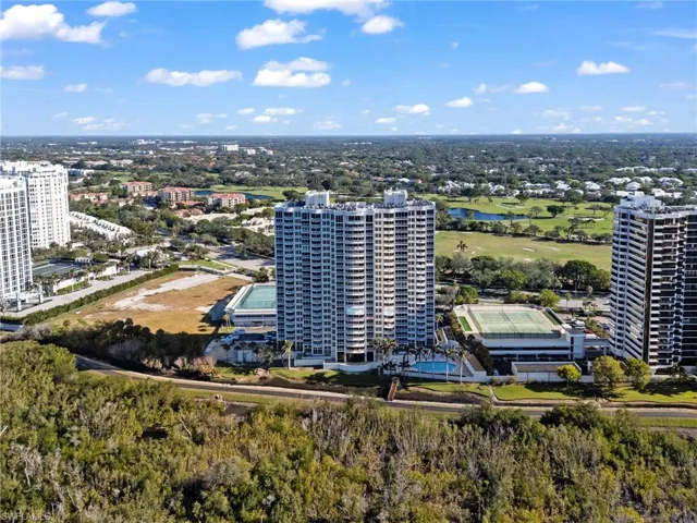 6849  GRENADIER  BLVD, Naples, FL 34108