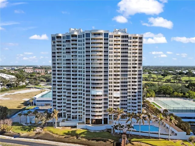 6849  GRENADIER  BLVD, Naples, FL 34108