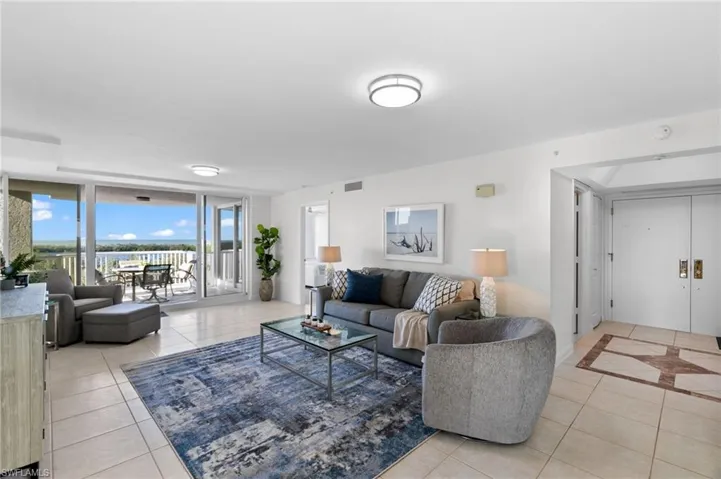 6849  GRENADIER  BLVD, Naples, FL 34108
