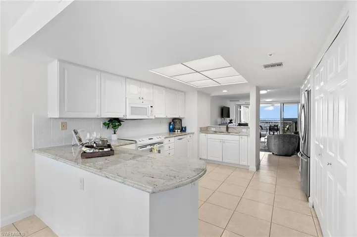 6849  GRENADIER  BLVD, Naples, FL 34108