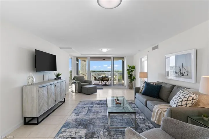 6849  GRENADIER  BLVD, Naples, FL 34108
