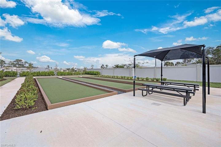 370 Deauville LOOP, NAPLES FL 34114