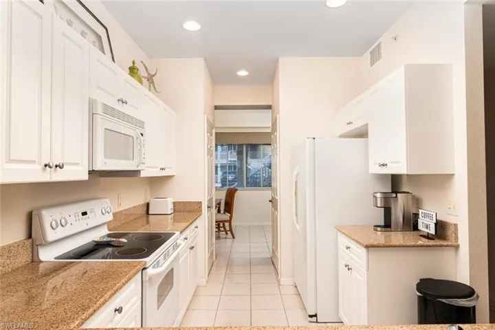 7955  Mahogany Run  LN, Naples, FL 34113