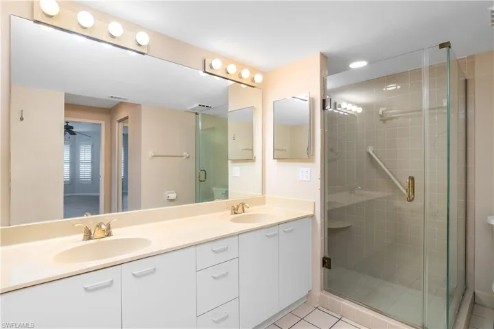 Main bathroom