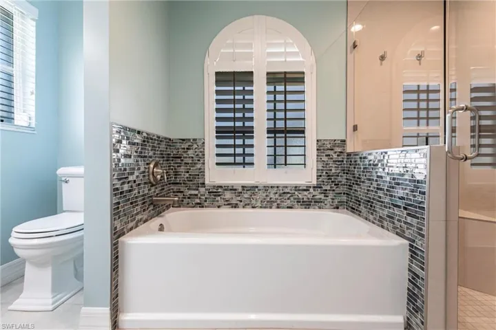 618 SW 35th  ST, Cape Coral, FL 33914