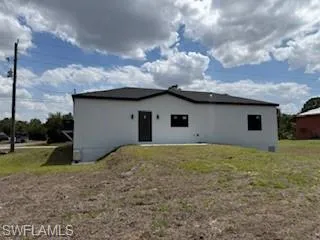 1907 15th St, Lehigh Acres, Florida 33972