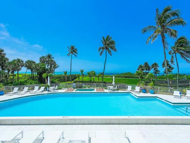 4651 Gulf Shore Blvd N 1707, Naples, Florida 34103