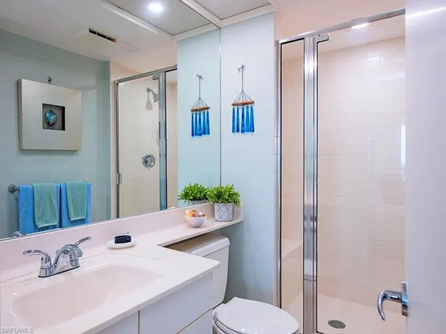 4651 Gulf Shore Blvd N 1707, Naples, Florida 34103