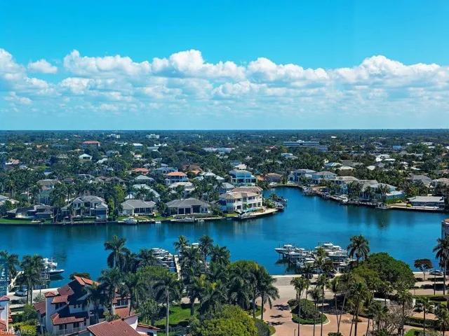 4651 Gulf Shore Blvd N 1707, Naples, Florida 34103
