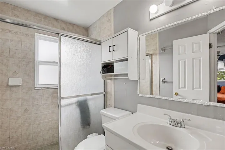 2136 Flora Ave, Fort Myers, Florida 33907