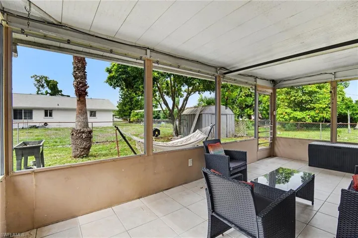2136 Flora Ave, Fort Myers, Florida 33907