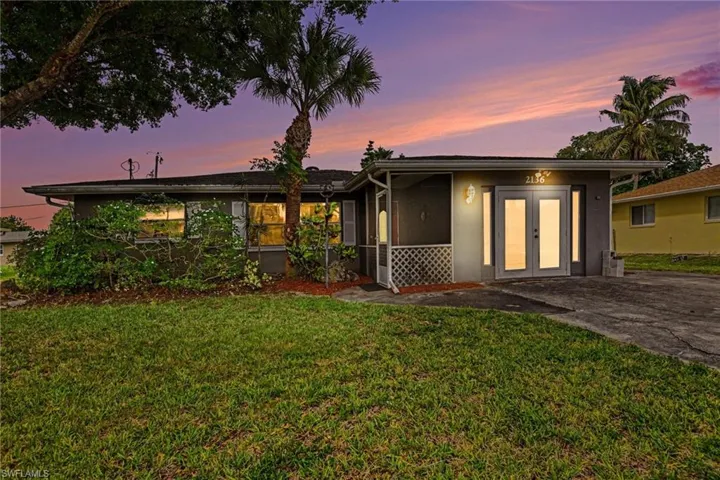 2136 Flora Ave, Fort Myers, Florida 33907
