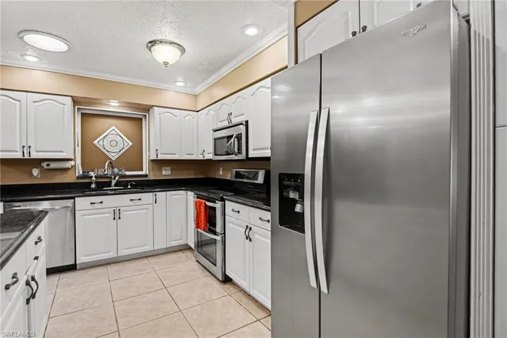 2136 Flora Ave, Fort Myers, Florida 33907