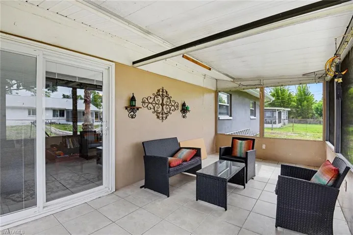 2136 Flora Ave, Fort Myers, Florida 33907