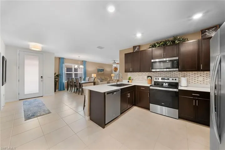 20099 Fiddlewood Ave, North Fort Myers, Florida 33917
