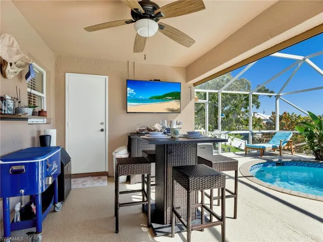 2707 NE 5th  PL, Cape Coral, FL 33909
