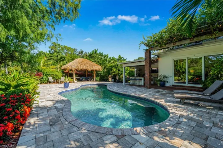 13672 Pine Villa Ln, Fort Myers, Florida 33912