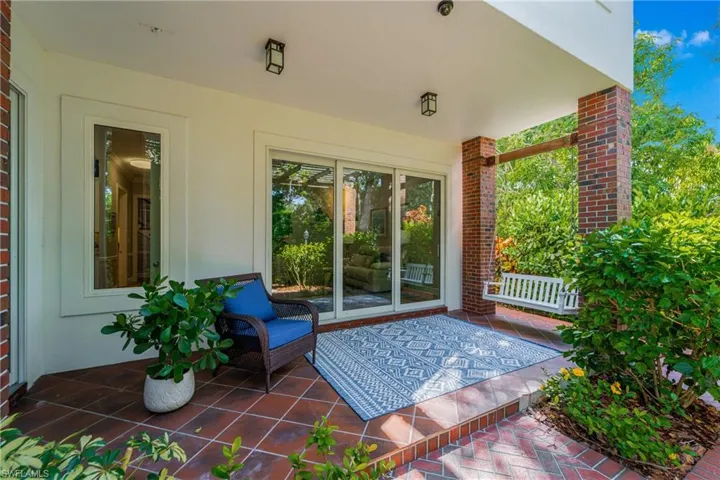 13672 Pine Villa Ln, Fort Myers, Florida 33912