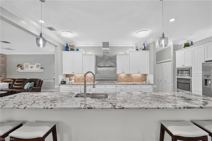 13672 Pine Villa Ln, Fort Myers, Florida 33912