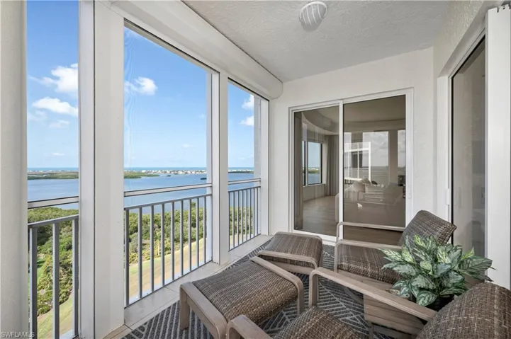 West facing lanai