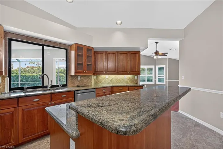 12661 Strathmore Loop, Fort Myers, Florida 33912