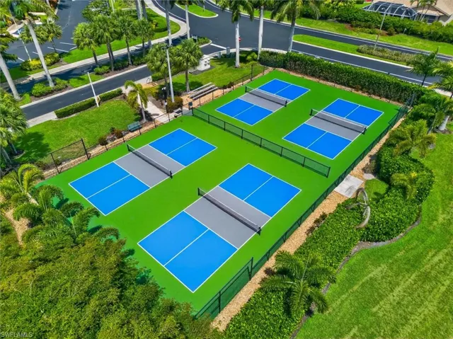Pickleball Courts